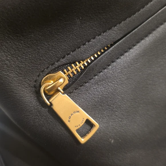 Coach Black Leather Shoulder Bag with Gold Accents - Picture 5 of 8